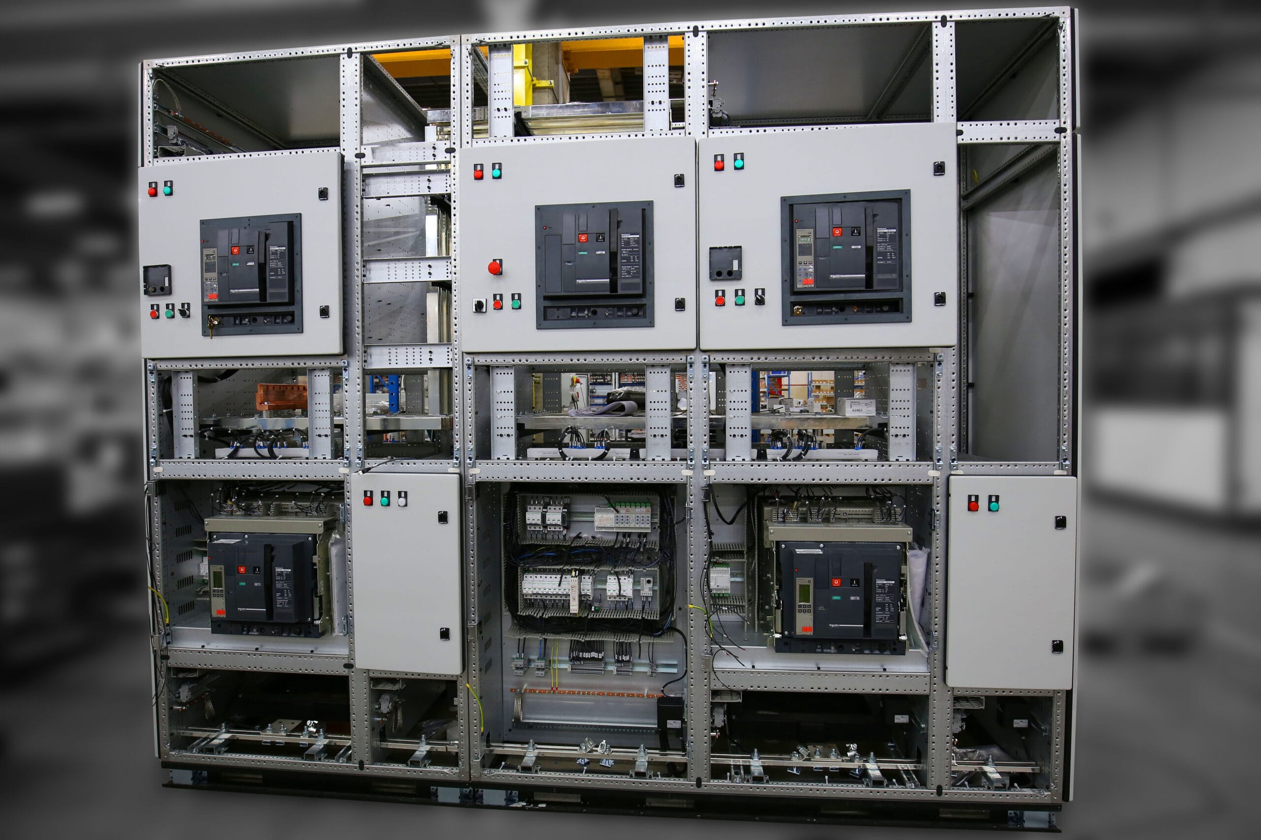 Omerys main low-voltage panel — visuel 1
