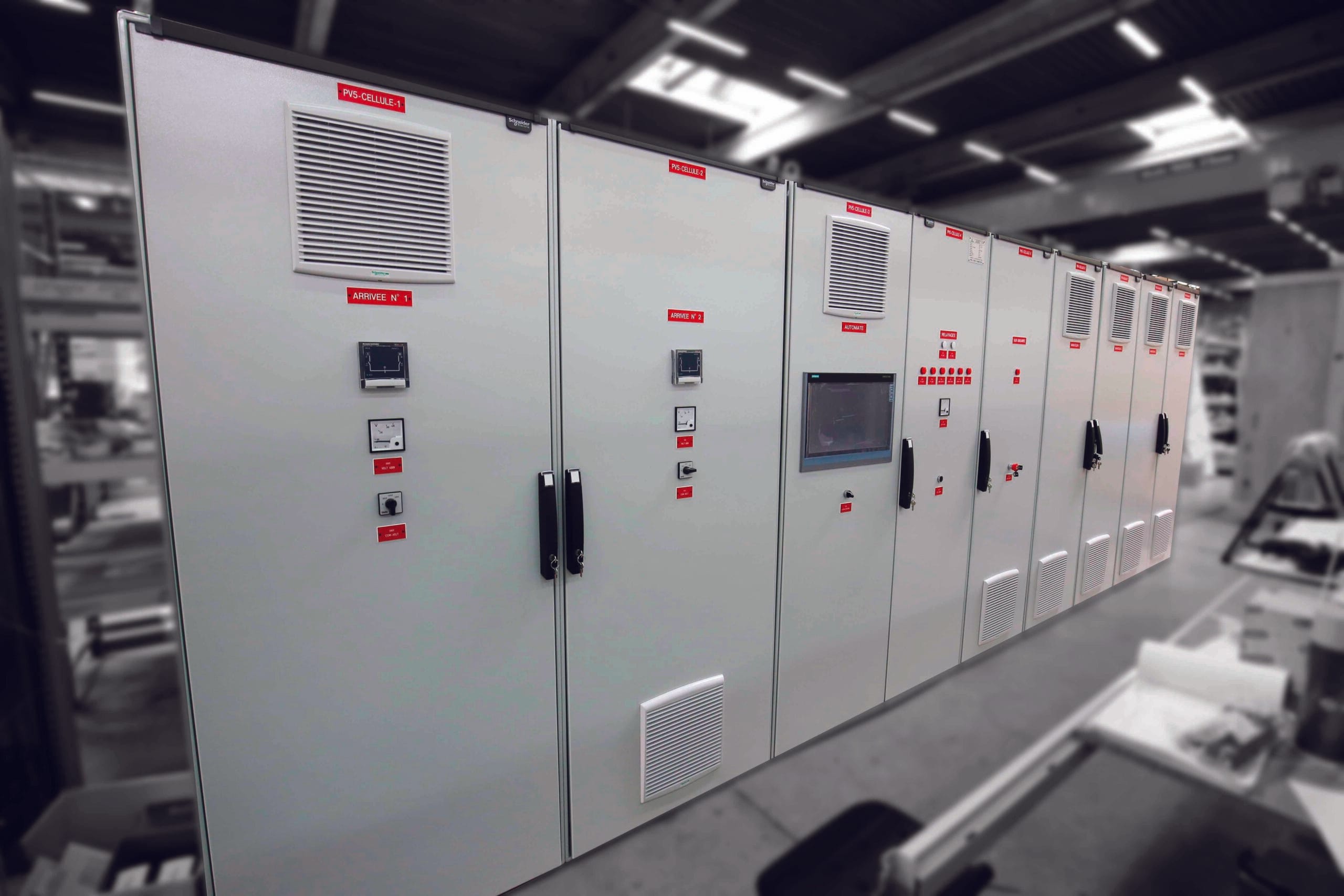 Monitoring and control equipment and automation — visuel 3