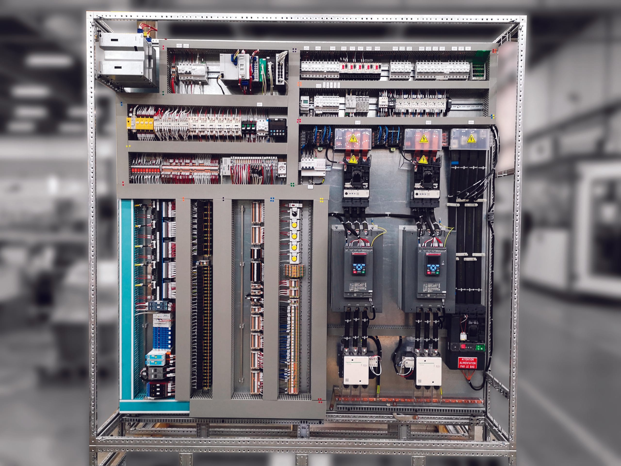 Power distribution and conversion equipment — visuel 5
